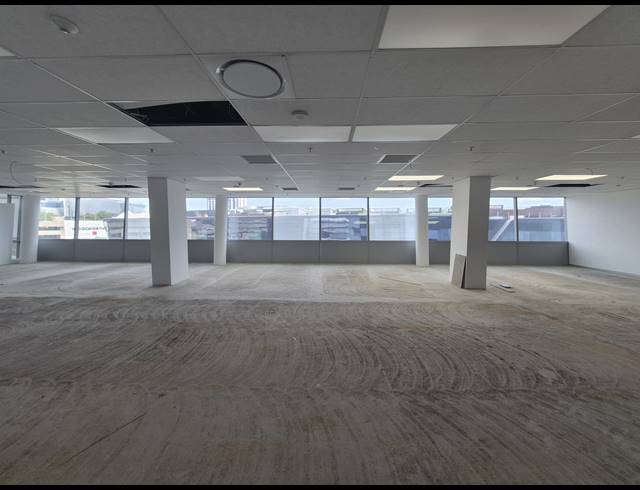 424M² OFFICE TO LET IN SANDTON CENTRAL